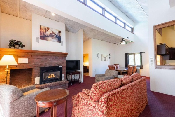 Fireside Inn and Suites Bangor image 10