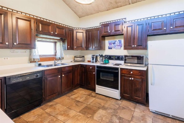 Fireside Inn and Suites Bangor image 19